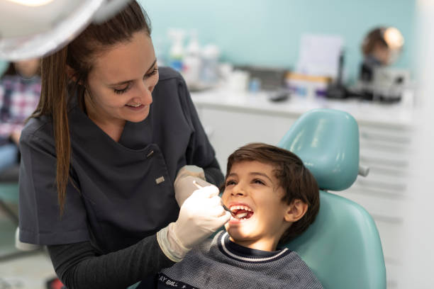 Best Weekend Emergency Dentist in Green Park, MO